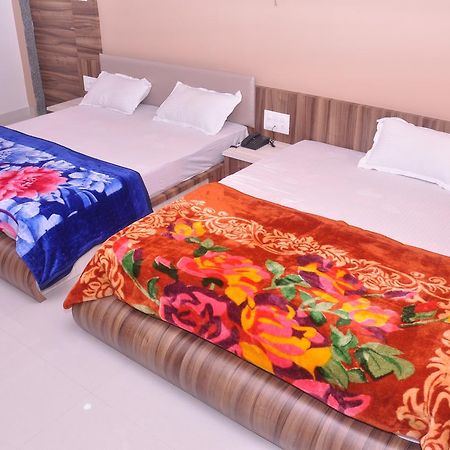 Hotel Amar Palace Абу-Роуд Экстерьер фото
