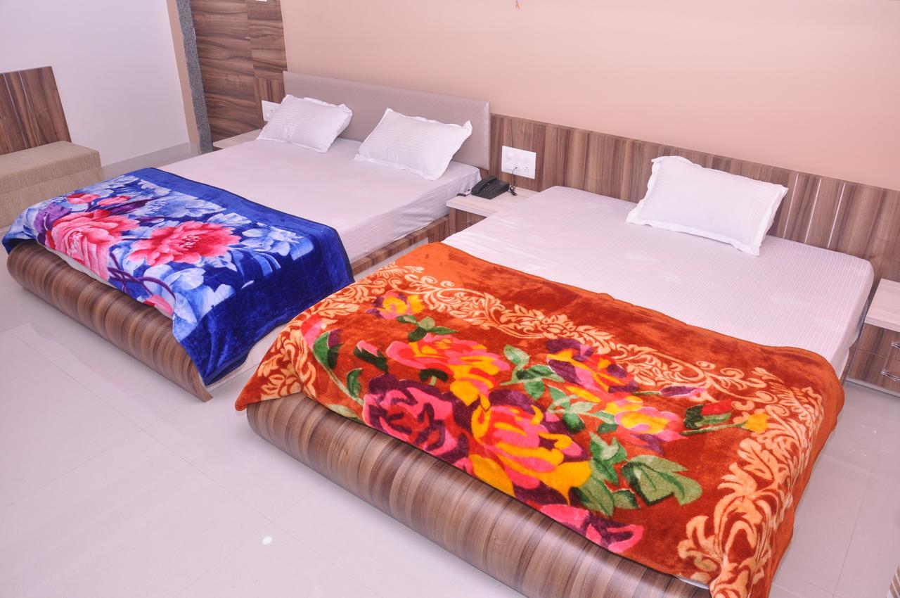 Hotel Amar Palace Абу-Роуд Экстерьер фото